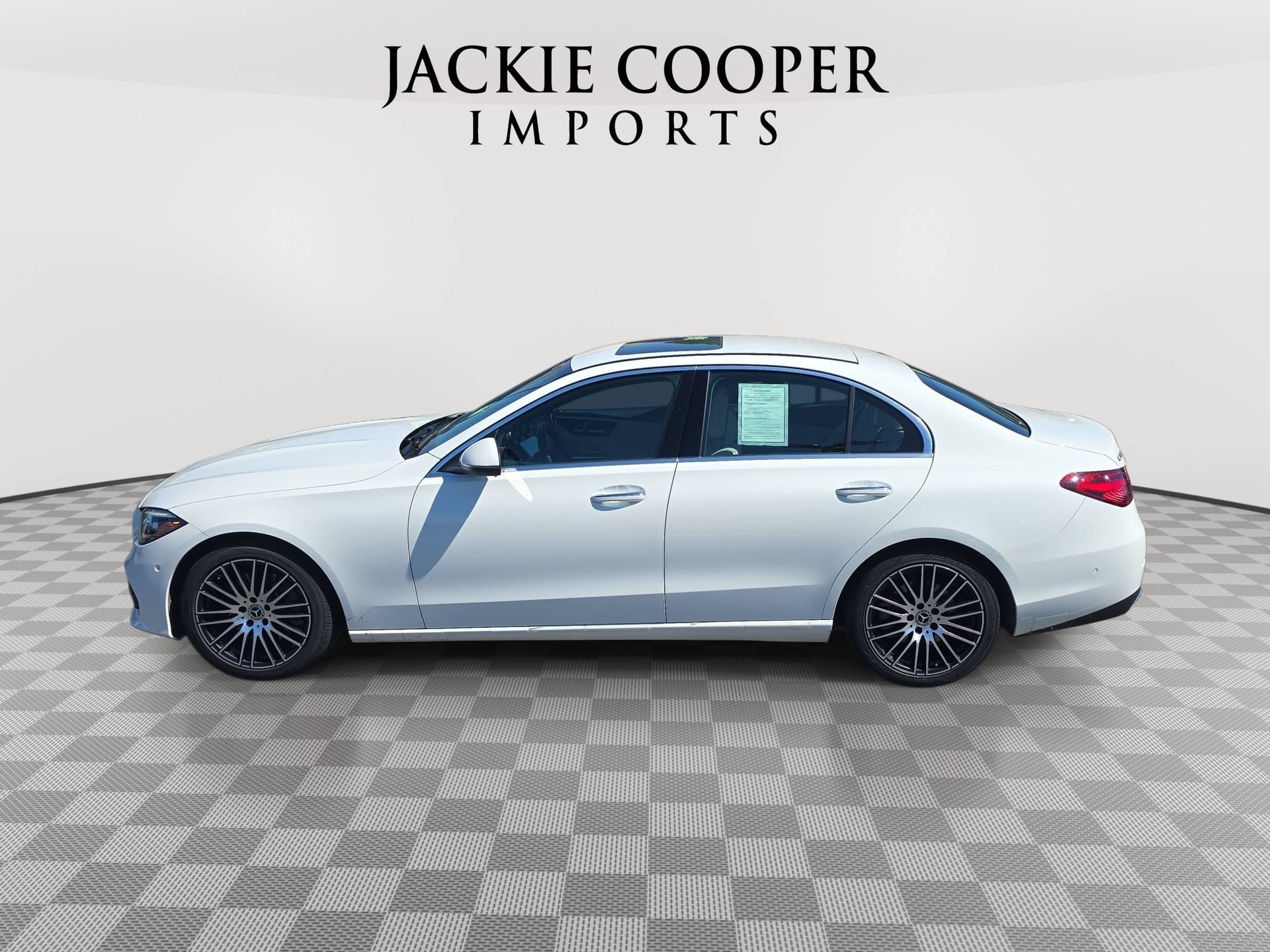 Used 2024 Mercedes-Benz C 300 4MATIC Sedan image 8