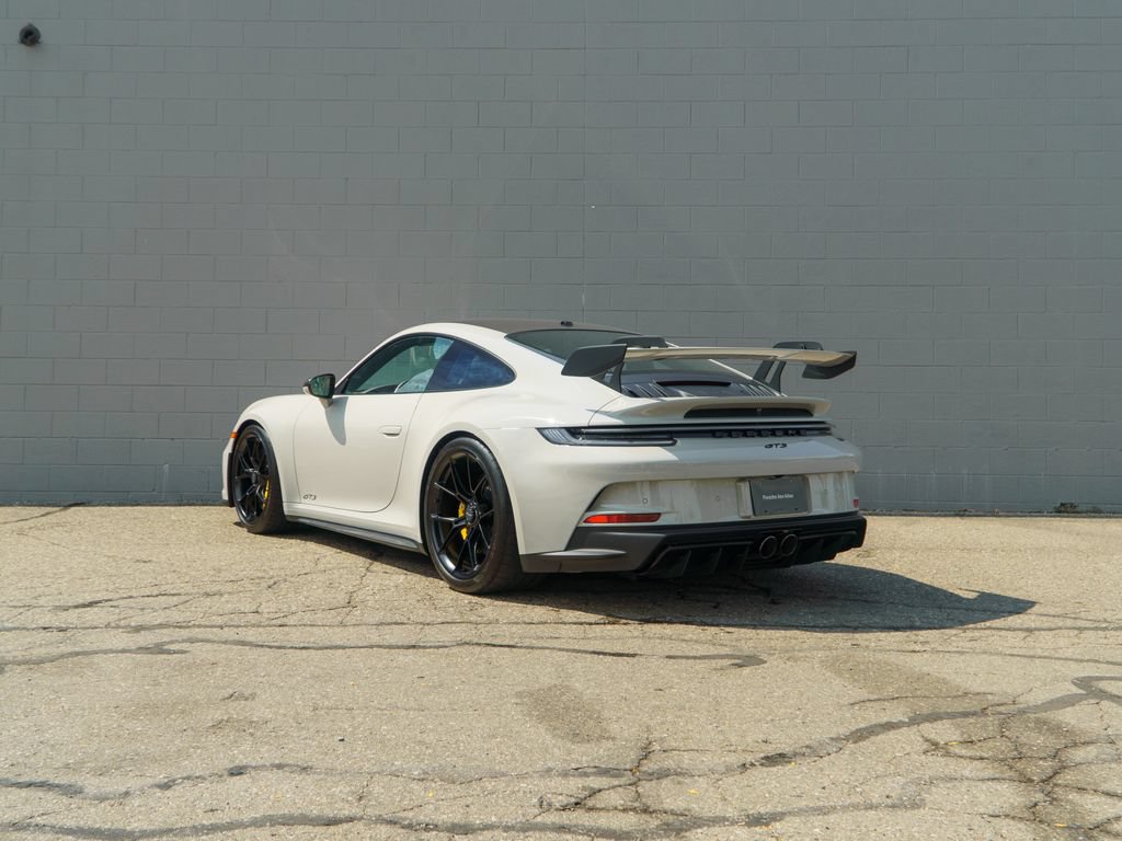 Used 2022 Porsche 911 GT3 RWD image 3