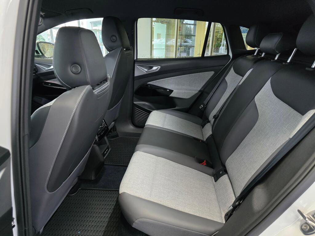New 2026 Volkswagen ID.4 Pro AWD/4WD image 26