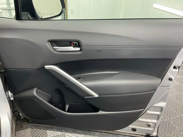 Used 2024 Toyota Corolla Cross XLE w/ Convenience Package FWD image 13