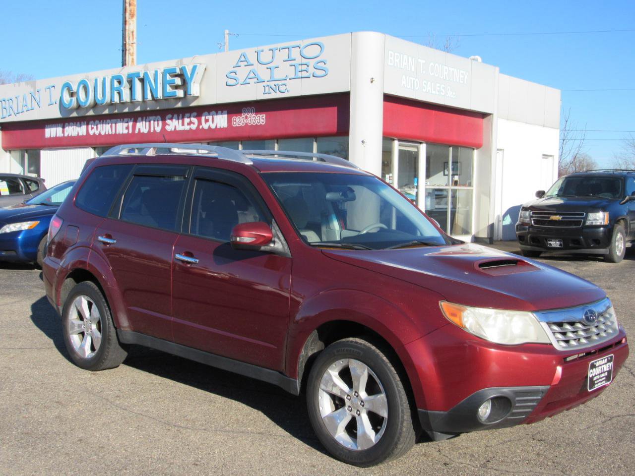 Used 2011 Subaru Forester 2.5XT Touring image 2