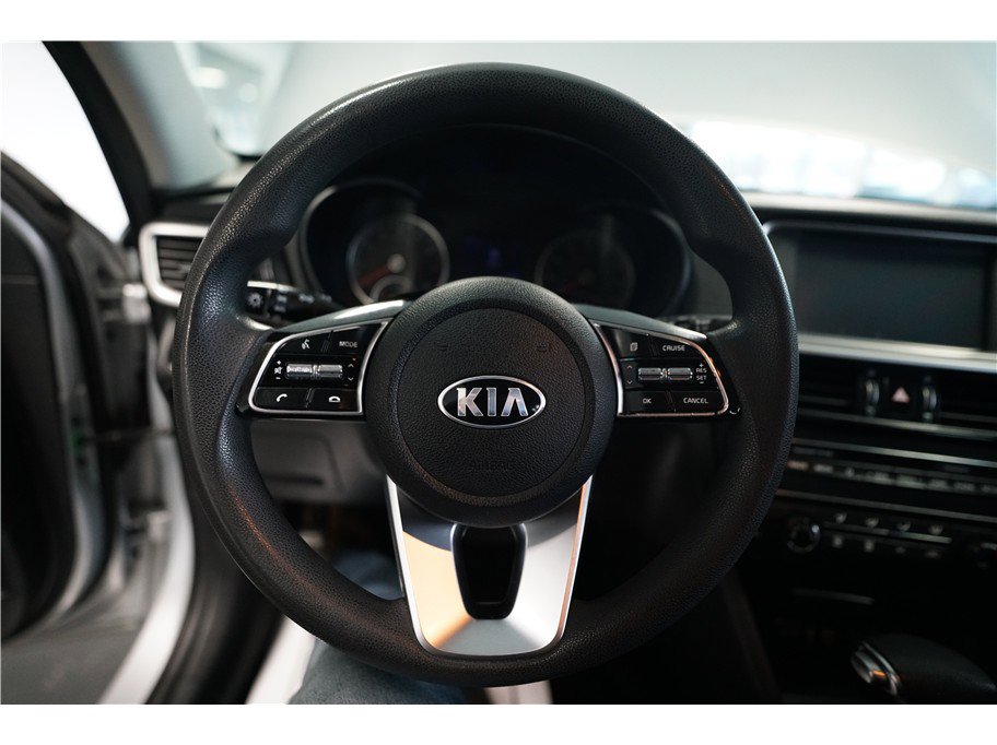 Used 2019 Kia Optima LX image 17
