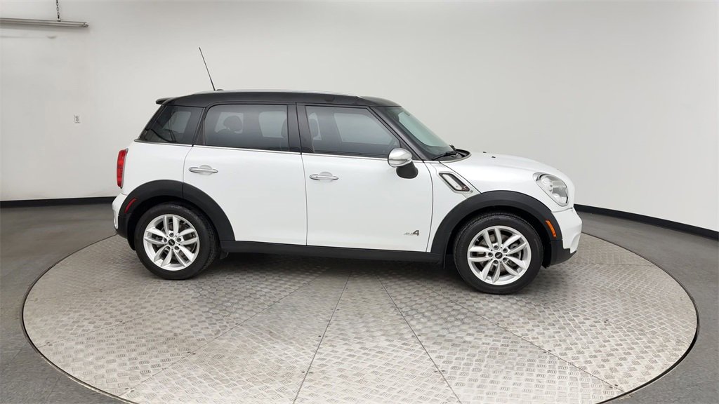 Used 2012 MINI Cooper Countryman S image 9