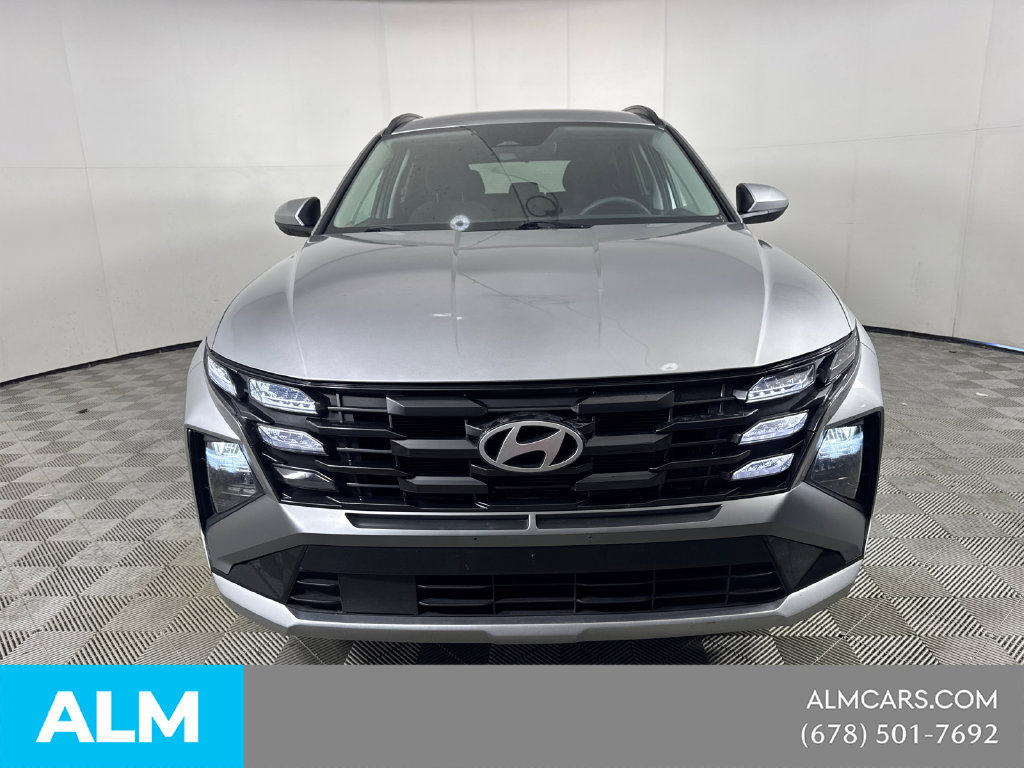 Used 2025 Hyundai Tucson SEL FWD image 2