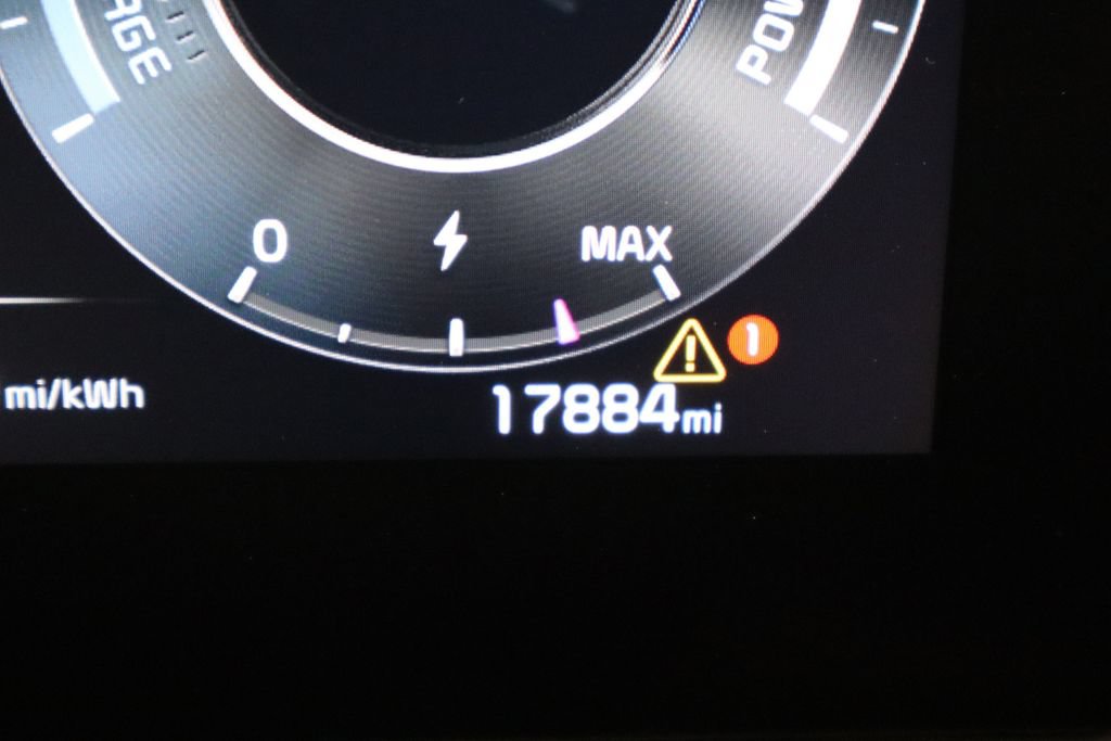 Used 2023 Kia Niro Wind FWD image 41