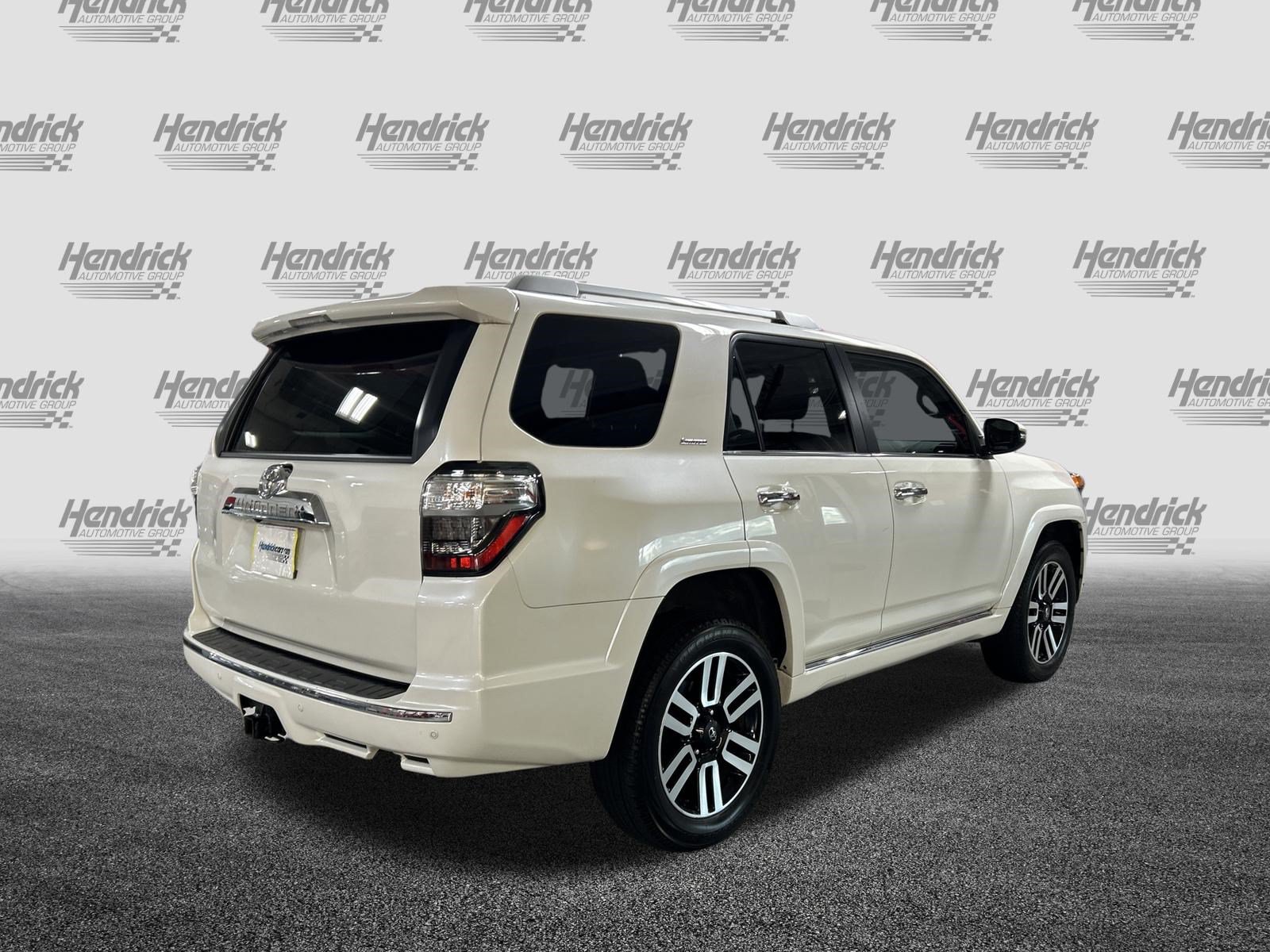 Used 2022 Toyota 4Runner Limited AWD/4WD image 10