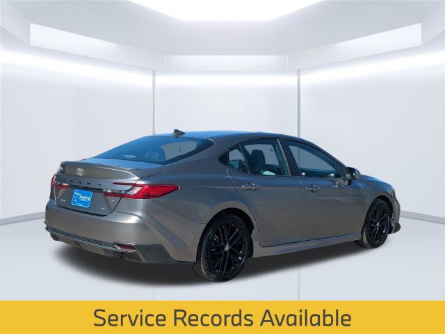 Used 2025 Toyota Camry SE w/ Convenience Package FWD image 6