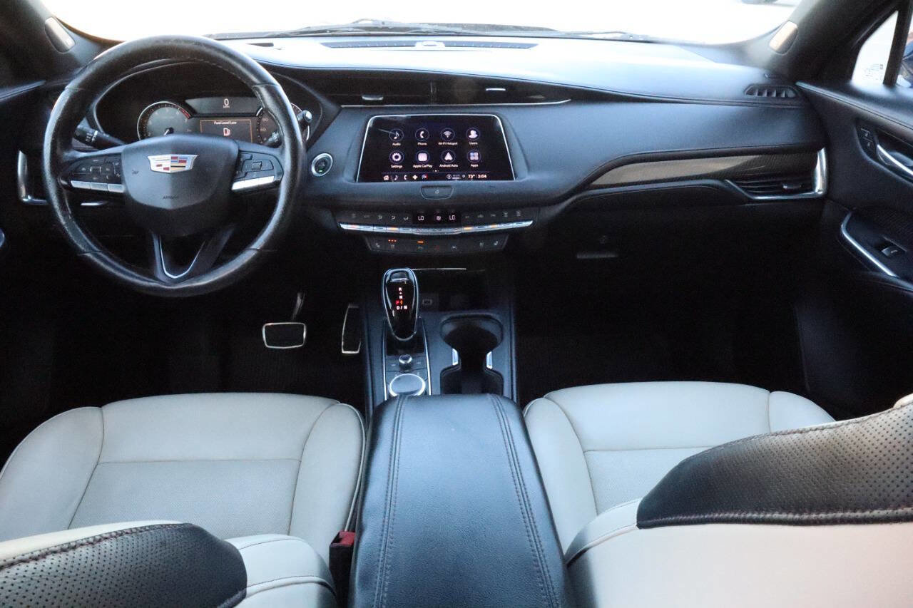 Used 2021 Cadillac XT4 Sport image 10