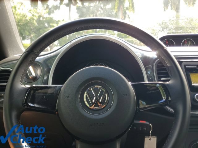 Used 2012 Volkswagen Beetle Turbo FWD image 16