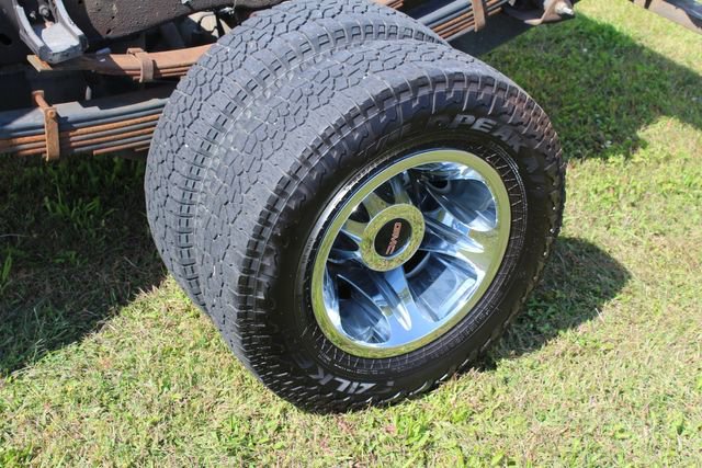 Used 2022 GMC Sierra 3500 SLE w/ SLE Convenience Package image 30