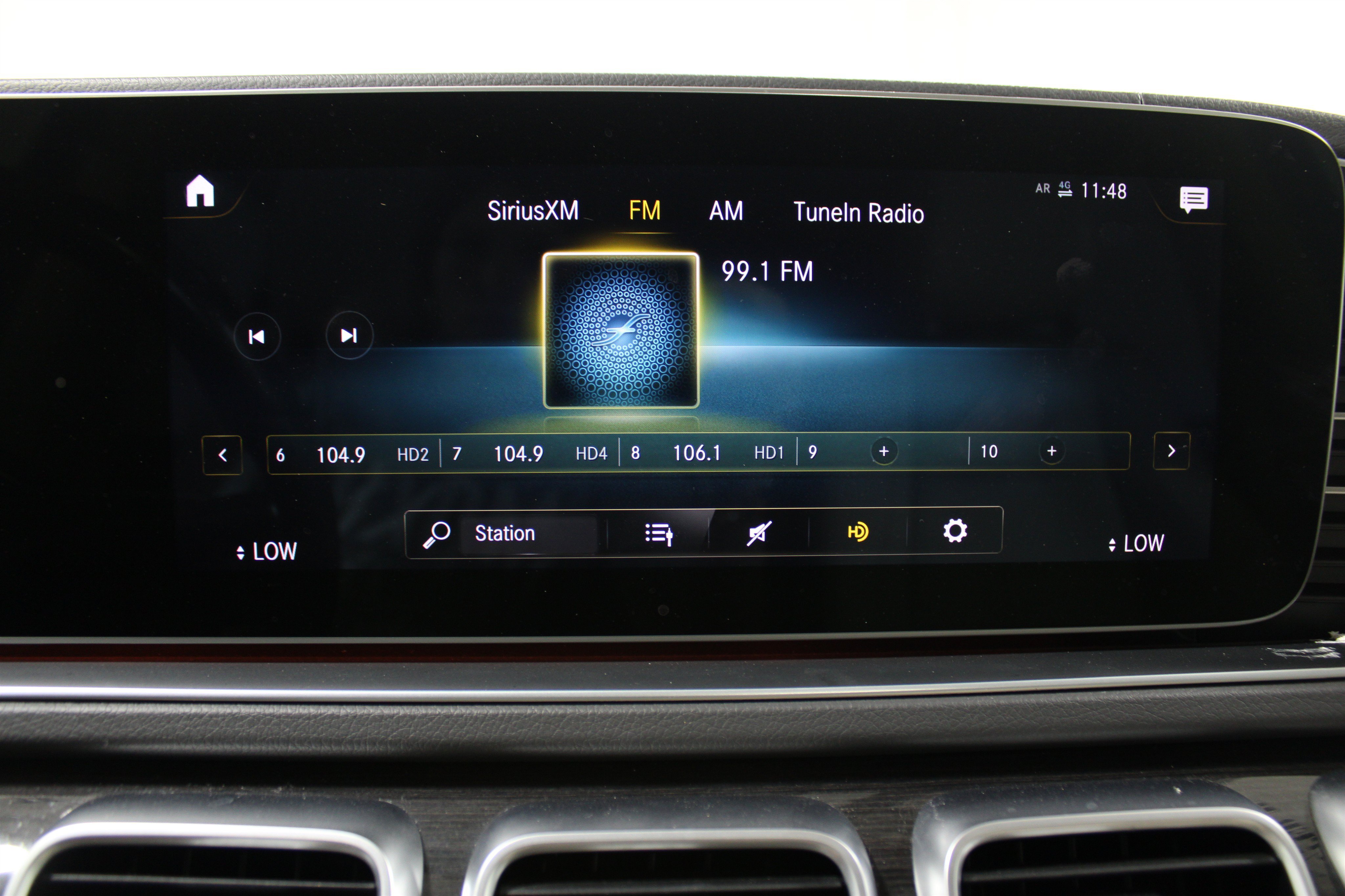 Used 2020 Mercedes-Benz GLE 350 4MATIC w/ Premium Package image 14