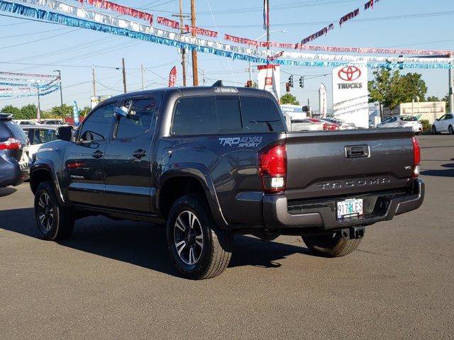 Certified 2018 Toyota Tacoma TRD Sport AWD/4WD image 6