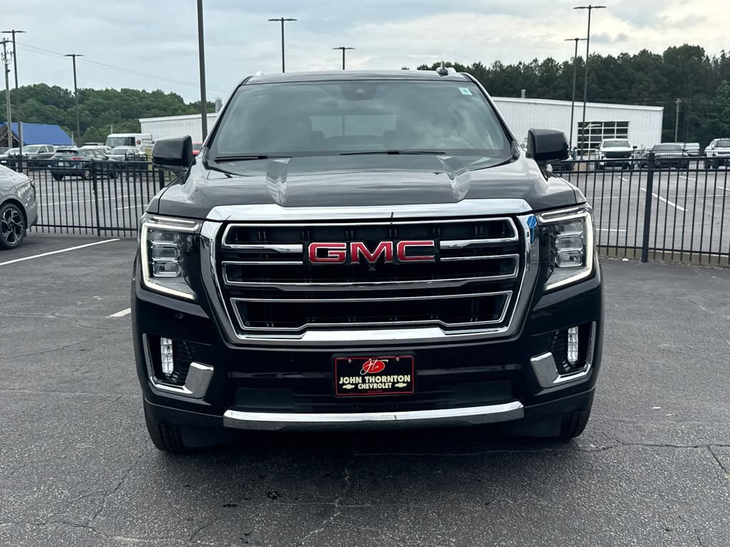 Used 2023 GMC Yukon XL SLT w/ SLT Luxury Package AWD/4WD image 3