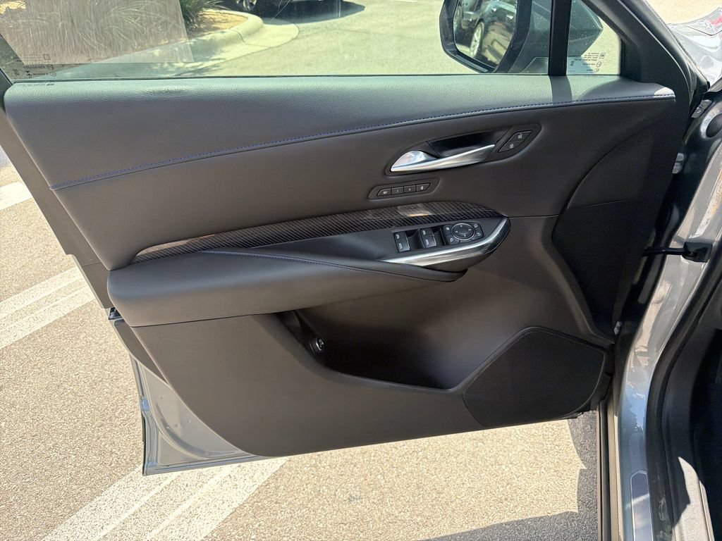 Certified 2024 Cadillac XT4 Sport AWD/4WD image 19