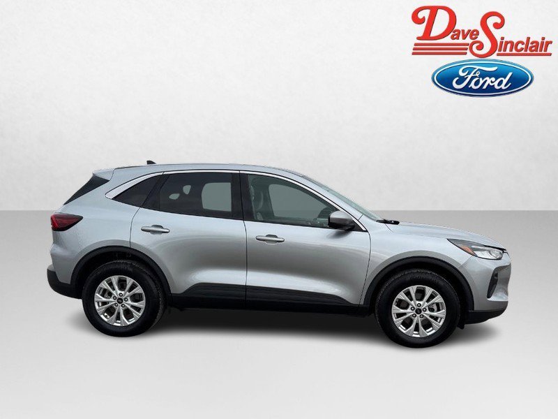 Used 2023 Ford Escape Active w/ Tech Pack #2 AWD/4WD image 5