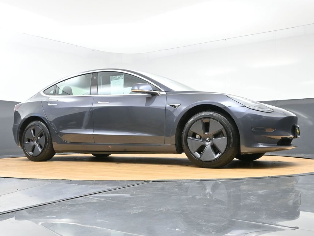 Used 2019 Tesla Model 3 Standard Range image 47