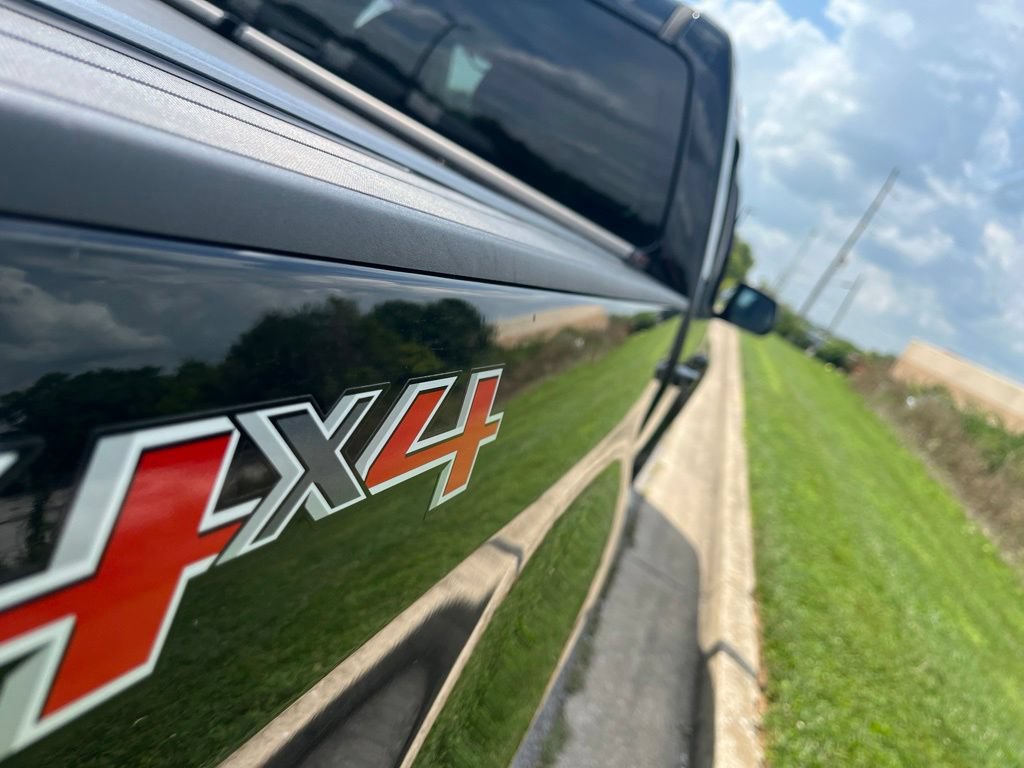 Used 2018 Chevrolet Colorado W/T w/ Custom Special Edition AWD/4WD image 12