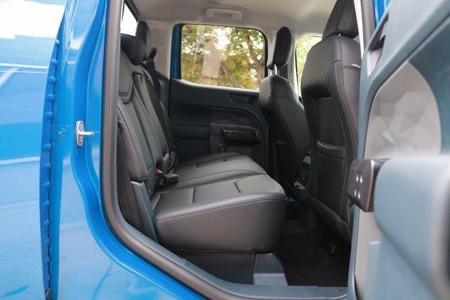 New 2025 Ford Maverick Lariat w/ Black Appearance Package image 19