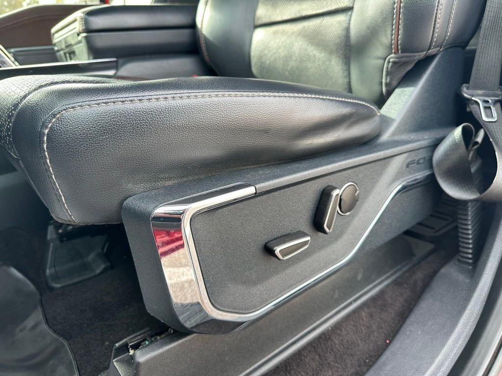 Used 2021 Ford F150 Lariat w/ Equipment Group 502A High image 27