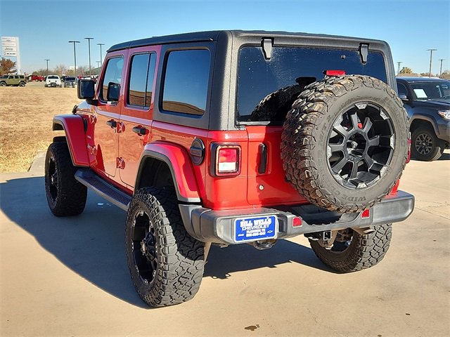 Used 2018 Jeep Wrangler Unlimited Sahara image 3