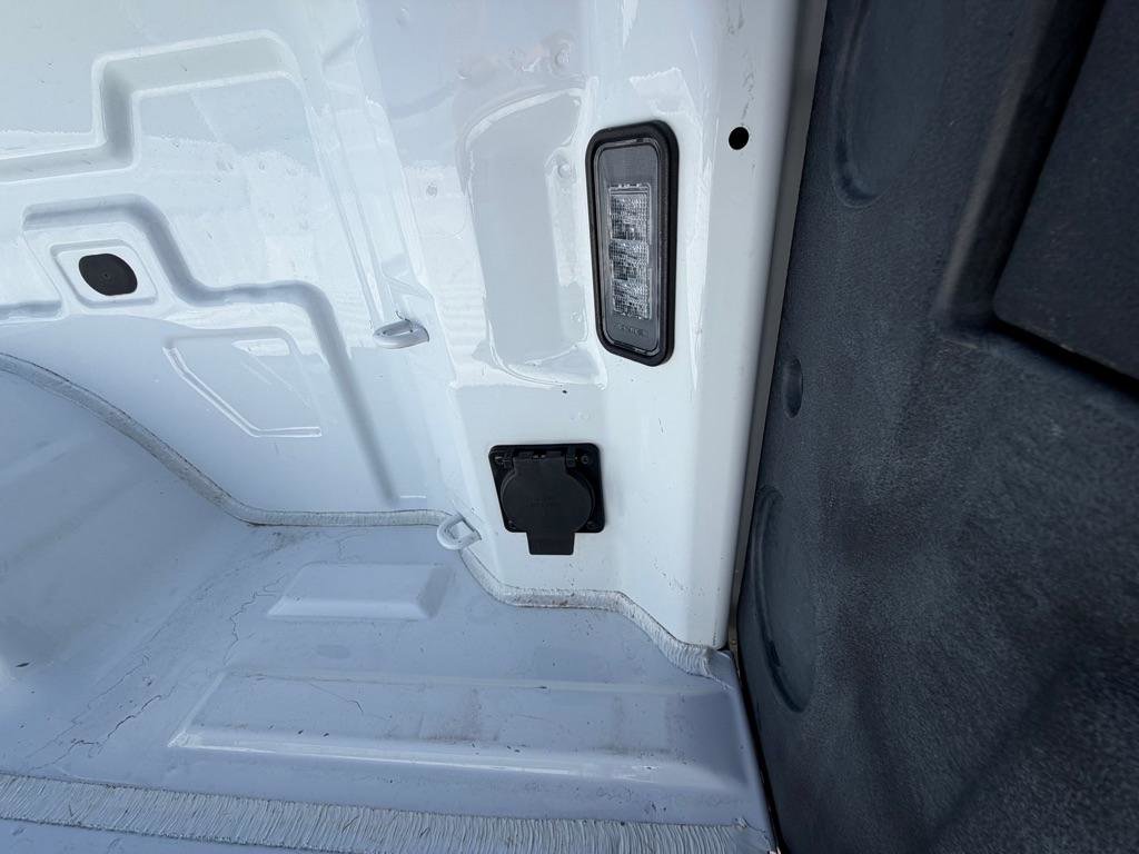 Used 2023 GMC Sierra 1500 SLE AWD/4WD image 24