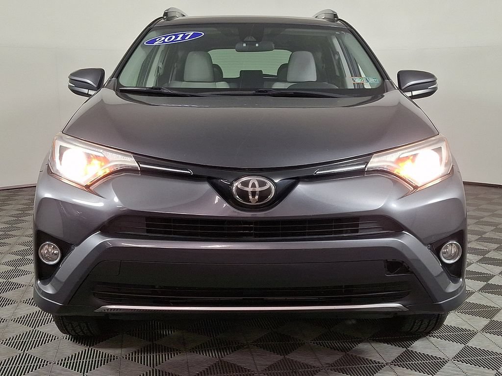 Used 2017 Toyota RAV4 XLE w/ Plus Special Value Package FWD image 5
