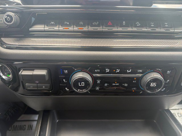 Used 2026 Chevrolet Silverado 1500 ZR2 AWD/4WD image 11