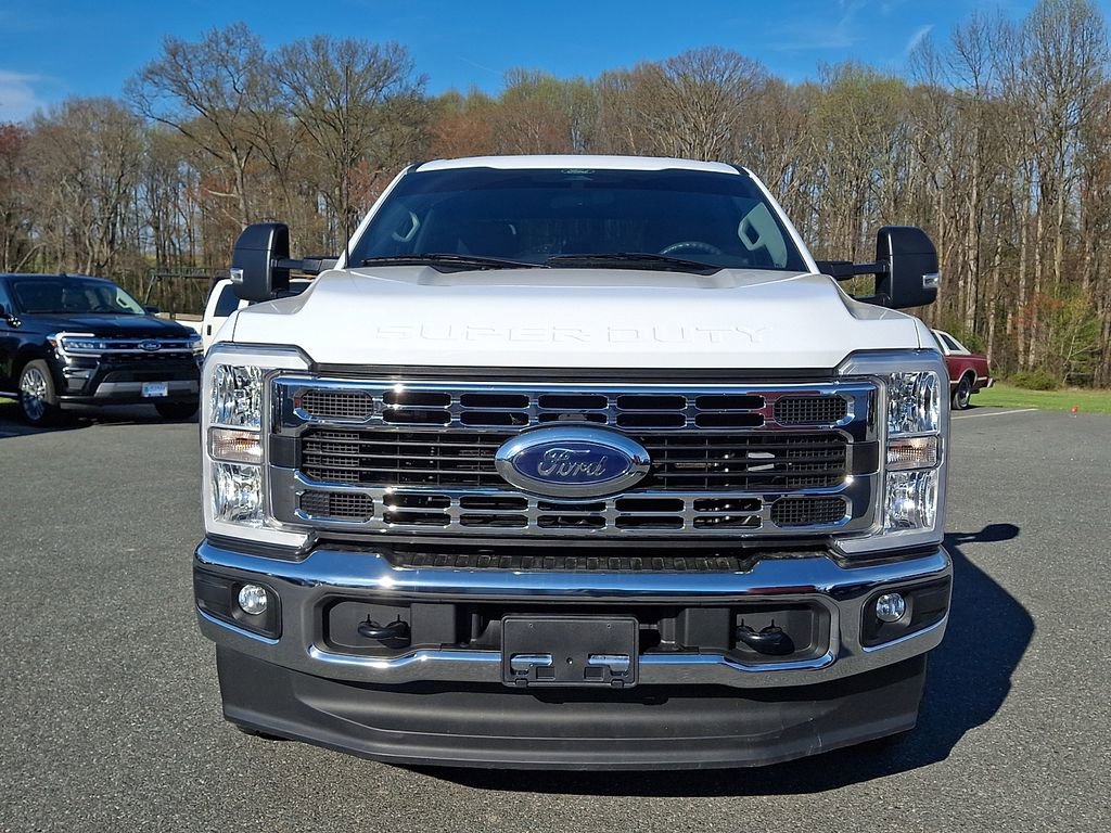 Used 2024 Ford F250 XLT image 2