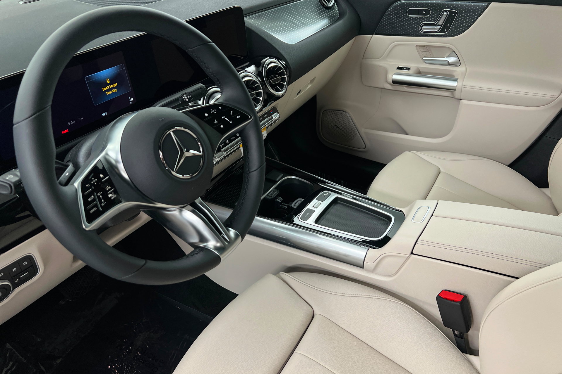 New 2026 Mercedes-Benz GLA 250 4MATIC image 15