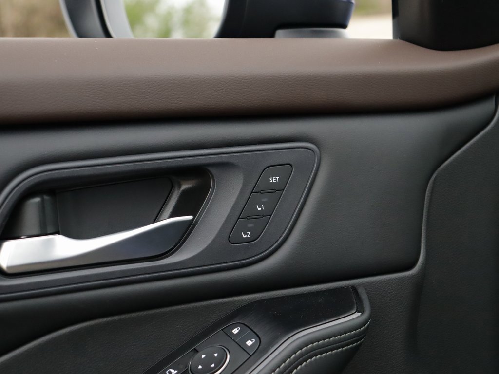 Used 2023 Nissan Rogue SL w/ SL Premium Package image 27