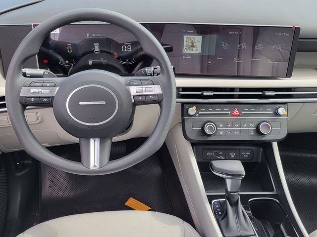 New 2026 Hyundai Tucson SE image 6