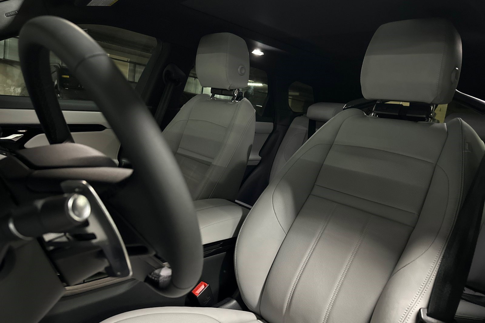 New 2026 Land Rover Range Rover Evoque S image 6