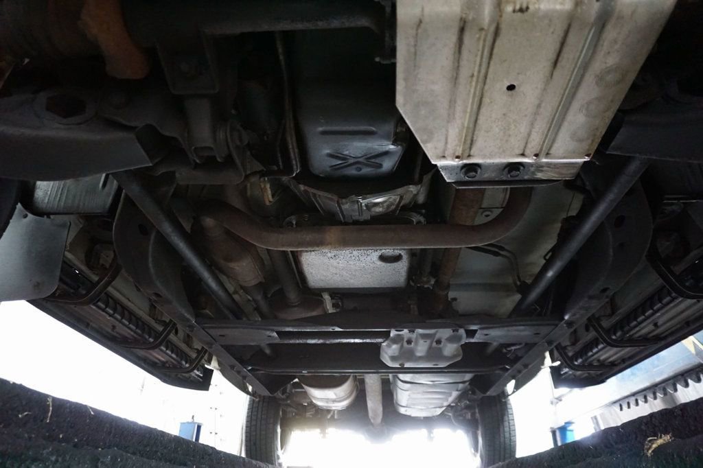 Used 1998 Chevrolet Silverado 1500 4x4 Regular Cab w/ Preferred Equipment Group 2 image 61