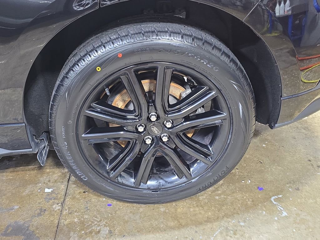 Used 2024 Ford Edge ST-Line image 34