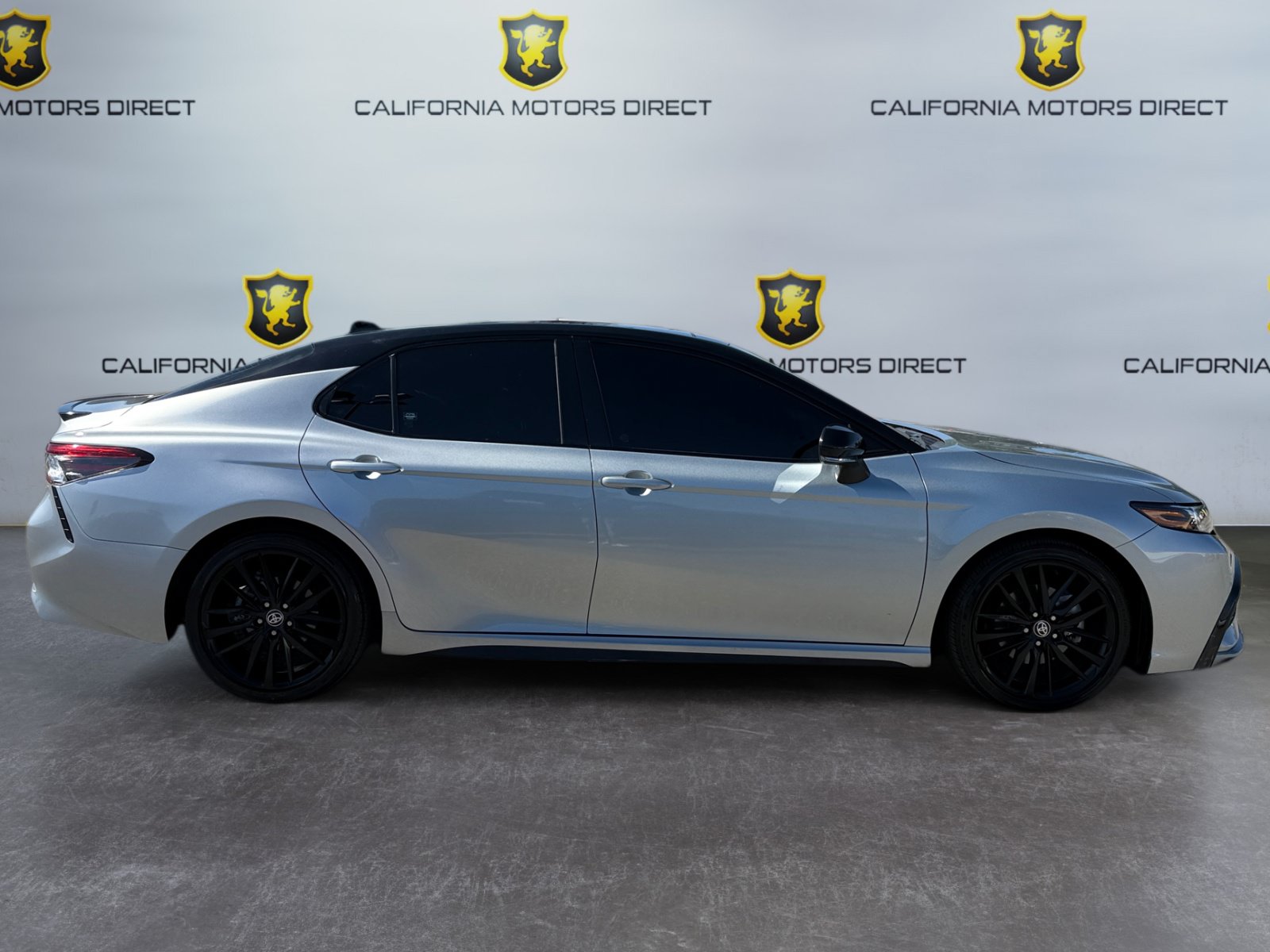 Used 2024 Toyota Camry XSE w/ Blackout Package (TMS) FWD image 6