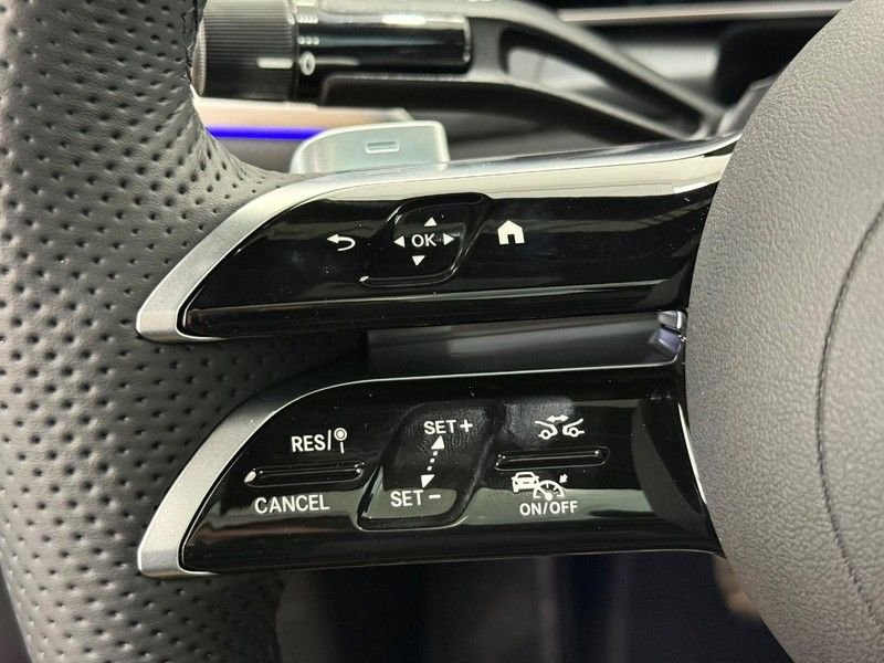 Certified 2025 Mercedes-Benz GLC 300 4MATIC image 14