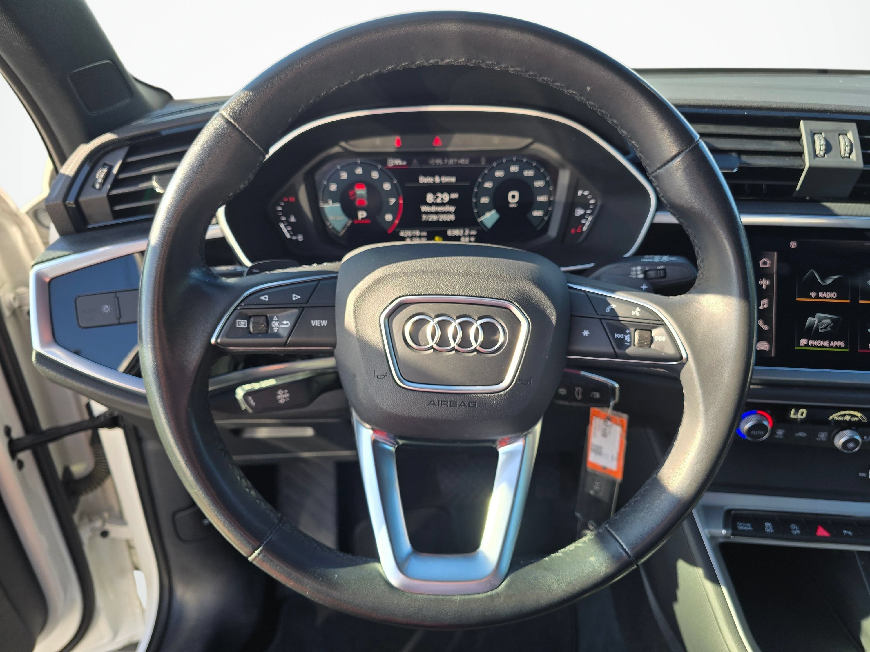 Used 2022 Audi Q3 2.0T Premium w/ Convenience Package AWD/4WD image 13