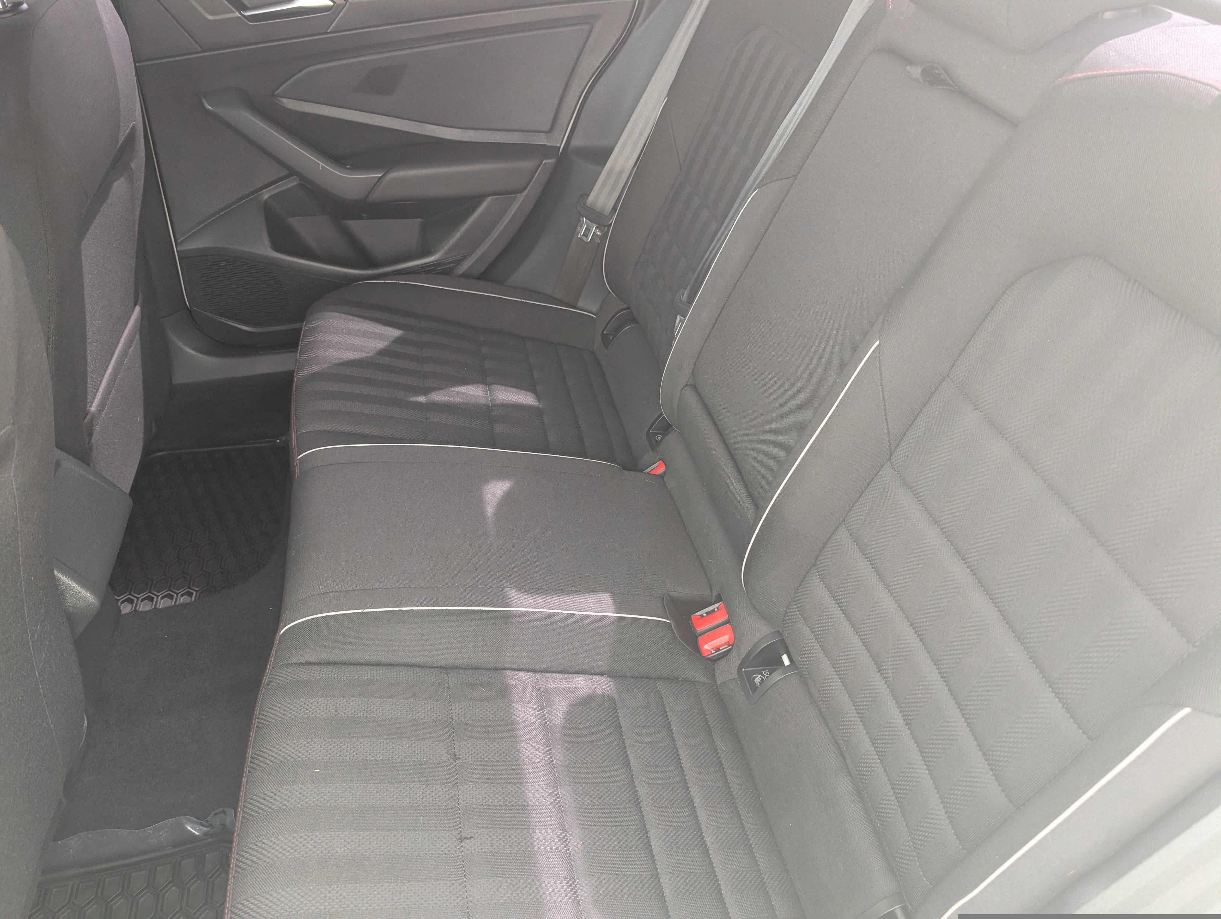 Used 2021 Volkswagen Jetta GLI FWD image 23