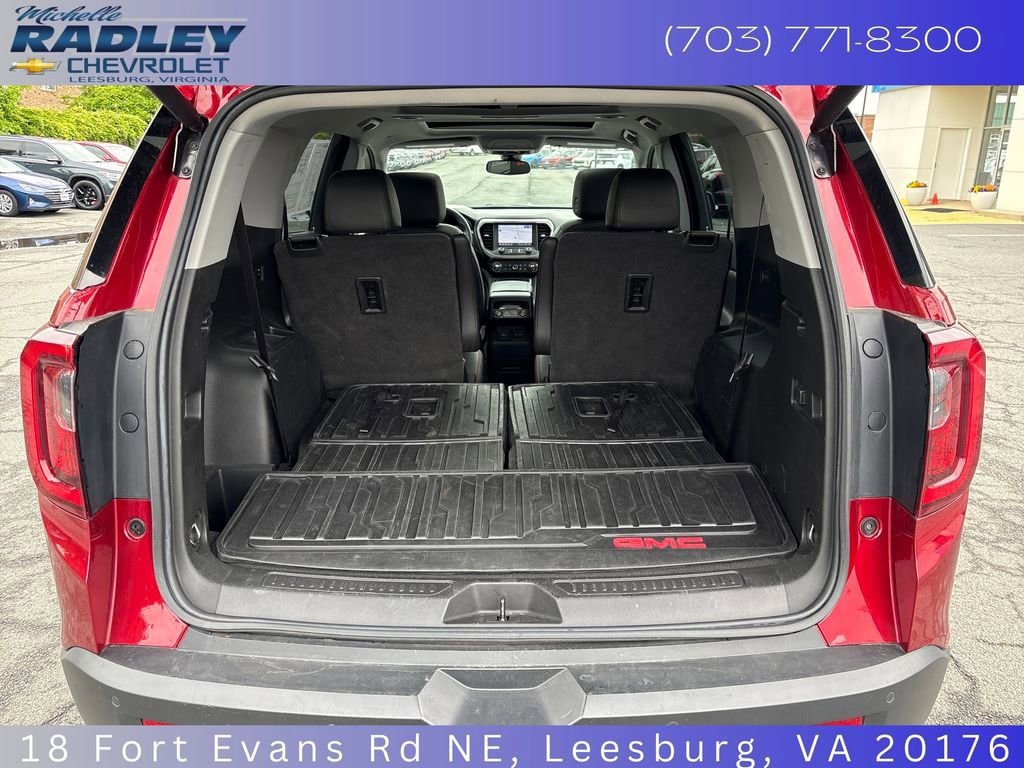 Used 2022 GMC Acadia AT4 w/ Technology Package AWD/4WD image 12