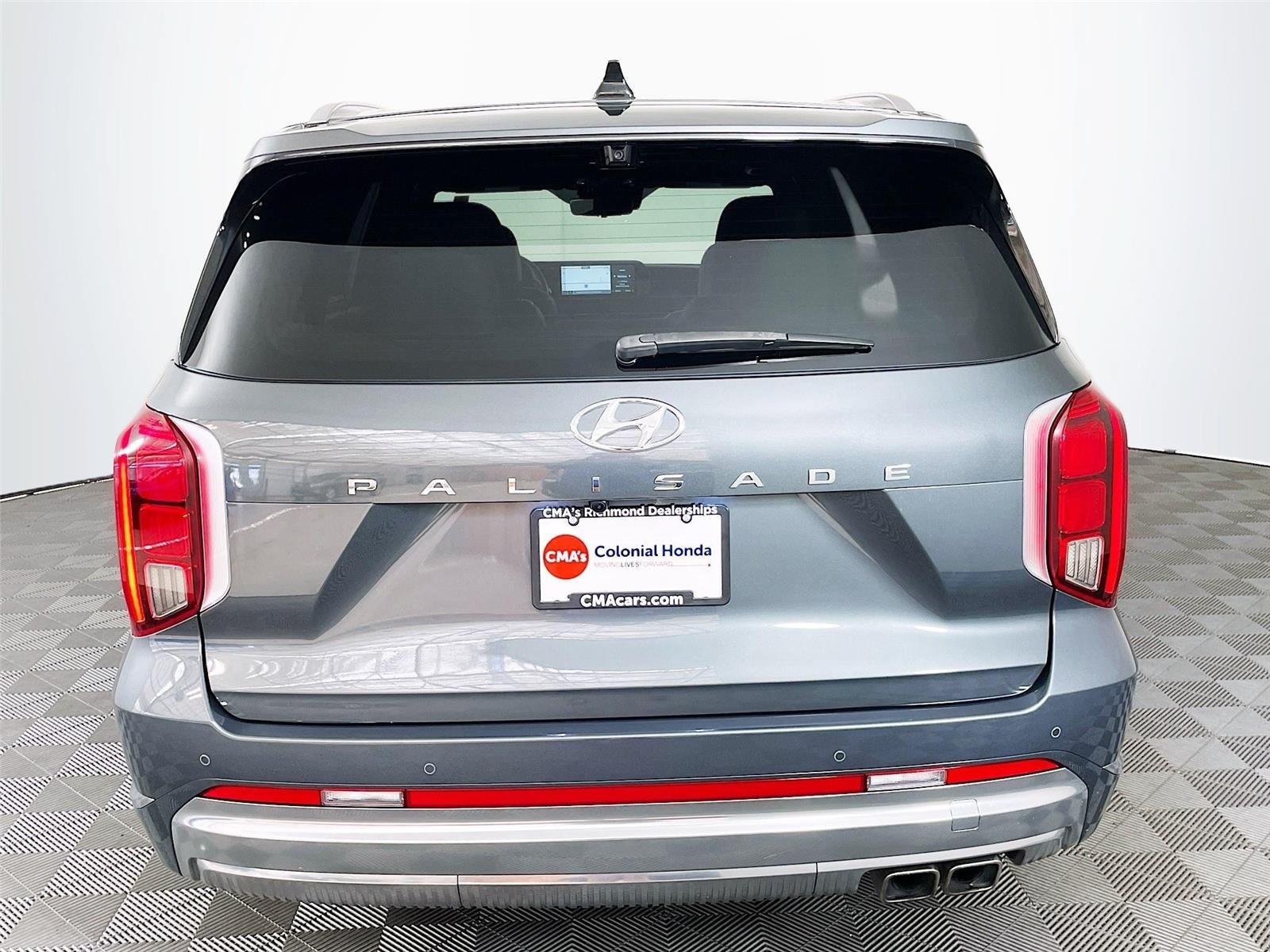Used 2023 Hyundai Palisade Calligraphy FWD image 7