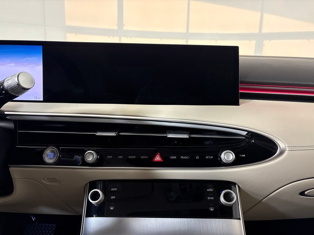New 2027 Genesis GV70 2.5T Select AWD/4WD image 23