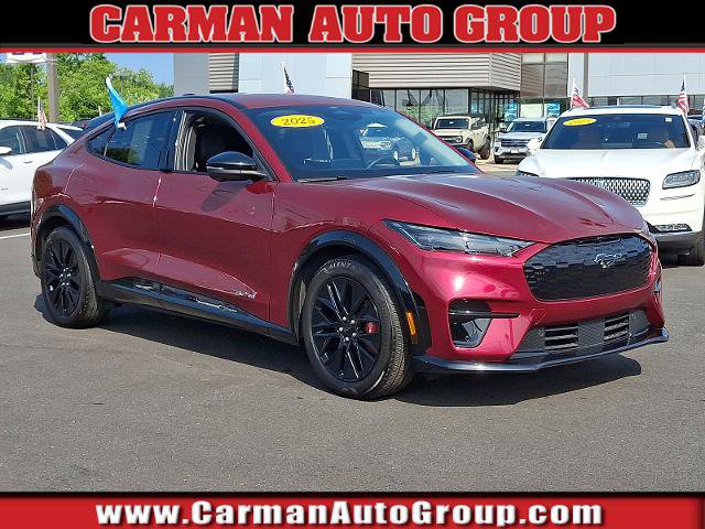 Certified 2025 Ford Mustang Mach-E Premium w/ Sport Appearance Package AWD/4WD image 1