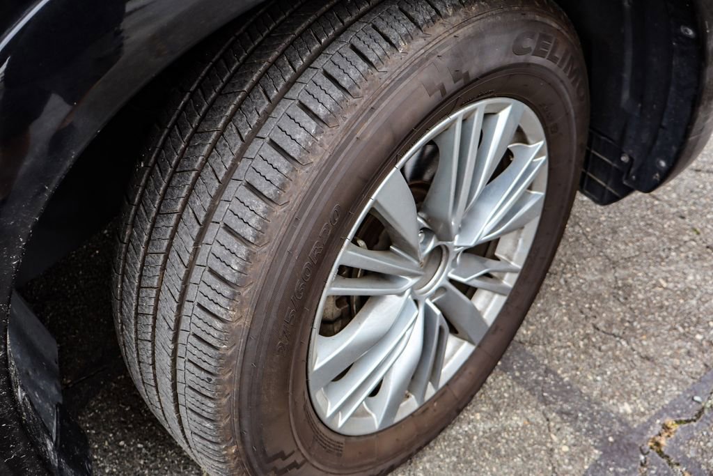 Used 2024 INFINITI QX80 Luxe image 40