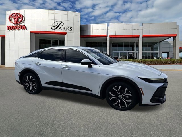Used 2023 Toyota Crown XLE