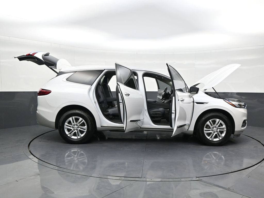 Used 2021 Buick Enclave Essence w/ Sound and Sites Package image 29