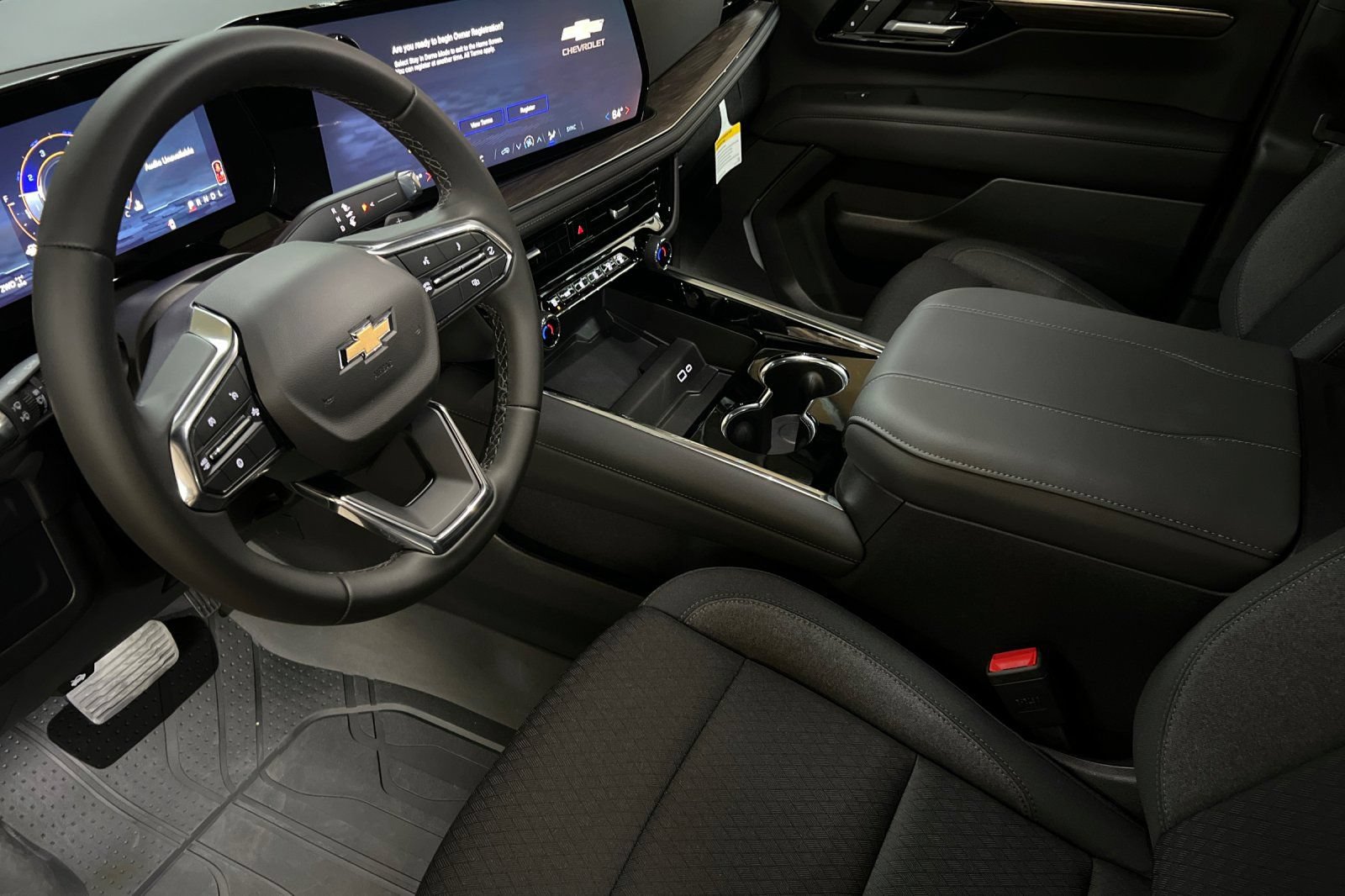New 2026 Chevrolet Suburban LS AWD/4WD image 10