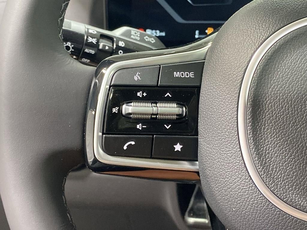 New 2026 Kia Carnival SX FWD image 33
