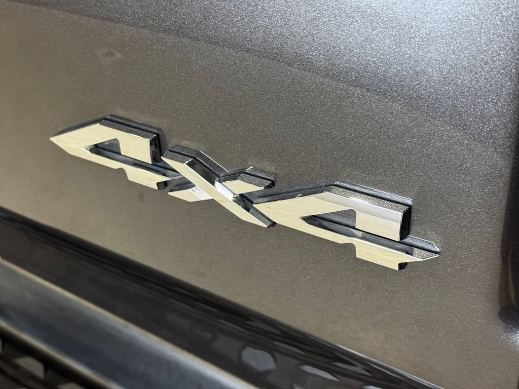 Used 2022 RAM 1500 Lone Star AWD/4WD image 32