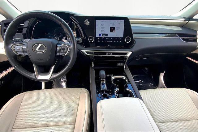 Used 2024 Lexus RX 350 FWD image 8