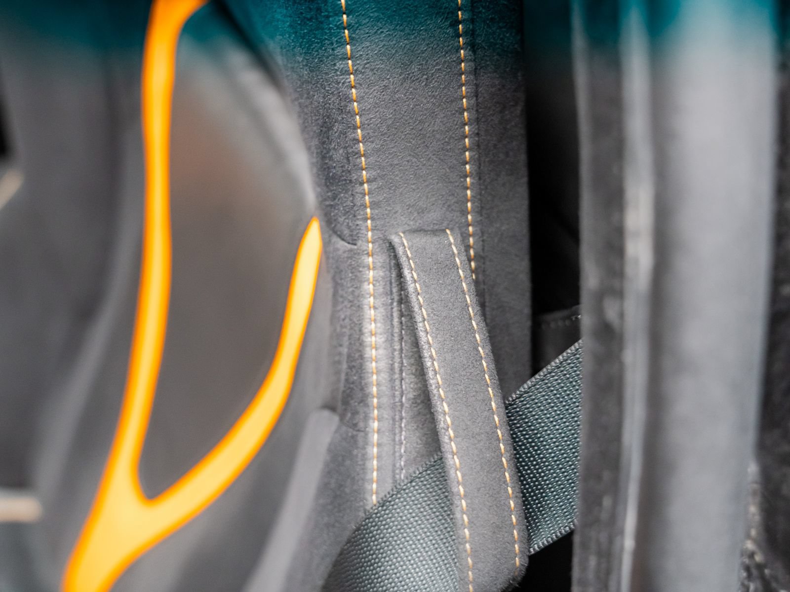 Used 2019 McLaren 720S Performance RWD image 52